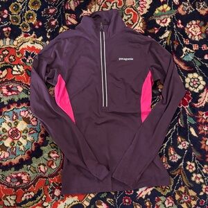 Patagonia Purple and Pink half zip XS
